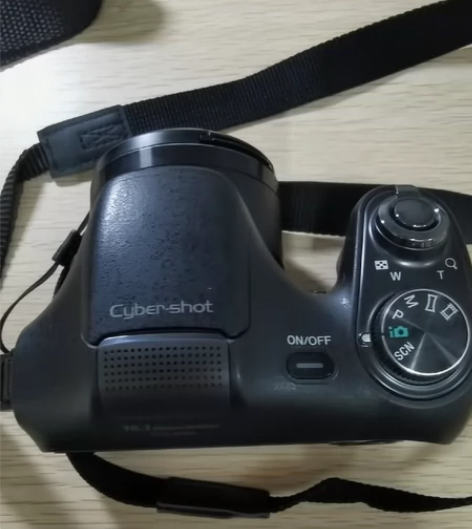 索尼DSC H100 感兴趣的话点“我想要...