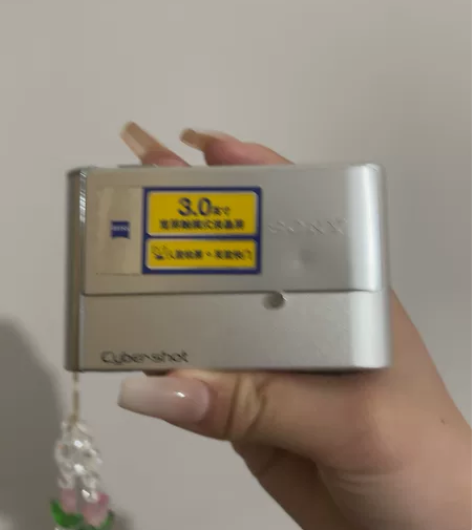 出ccd  索尼t70银 屏幕贴膜 810...