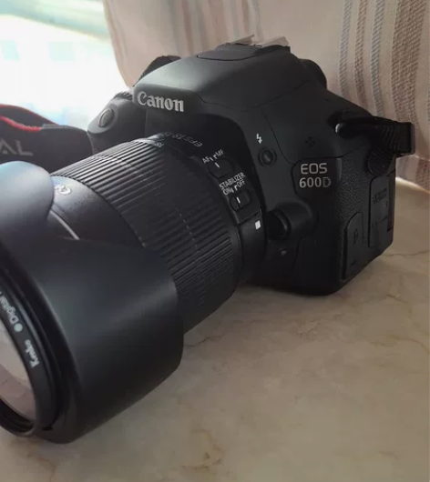 佳能600D相机，自用闲置，包括15-13...