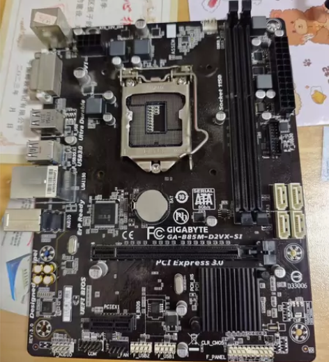 技嘉主板小板，GA-B85M-D2VX-S...