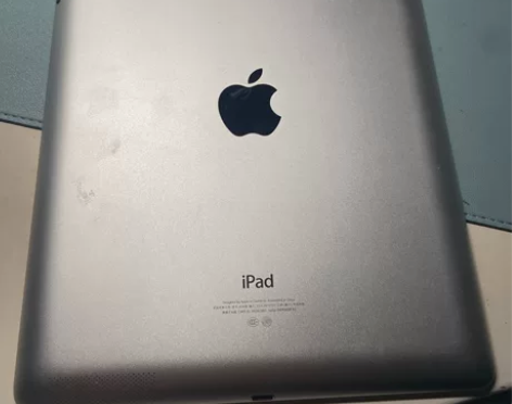 不要了！ 本人诚信卖   IpadA145...