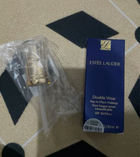 雅诗兰黛，粉底液，30ml，62号自然色，...