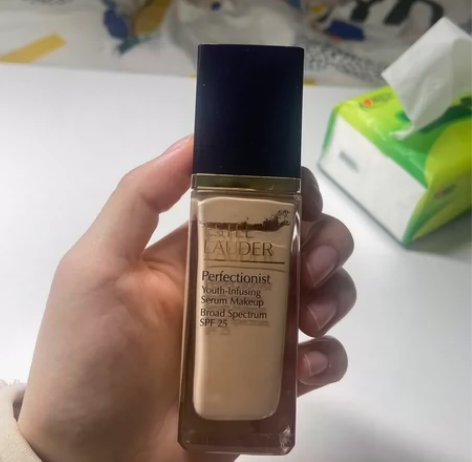 雅诗兰黛粉底液 适合干皮 自己肤质不合适 ...