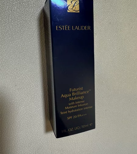 雅诗兰黛沁水粉底液1c1日上拼单 日上免税...