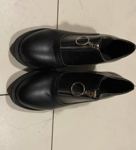 清闲置 黑色正装小皮鞋英伦休闲黑皮鞋黑色粗...