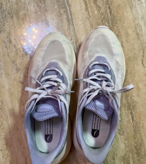 安踏跑步综训鞋女2022新款夏季轻便软底跳...