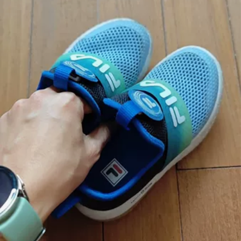 斐乐夏季男童鞋30号，鞋跟应该是有点气垫 ...