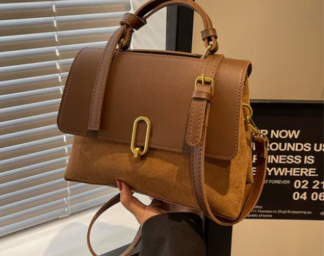 秋冬新款小包包女2024时尚百搭手提包质感...