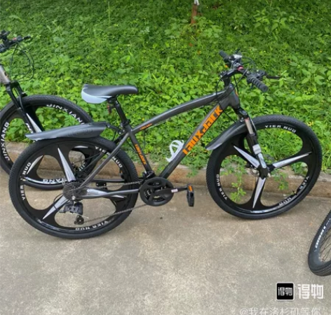 LAUXIACK变速山地自行车 三刀轮的轮...