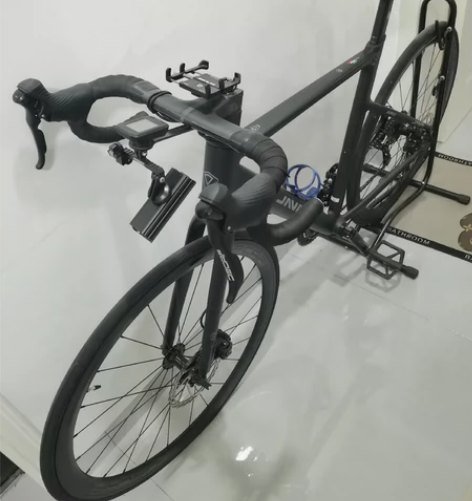 JAVA鱼雷公路自行车碟刹18速男女单车变...