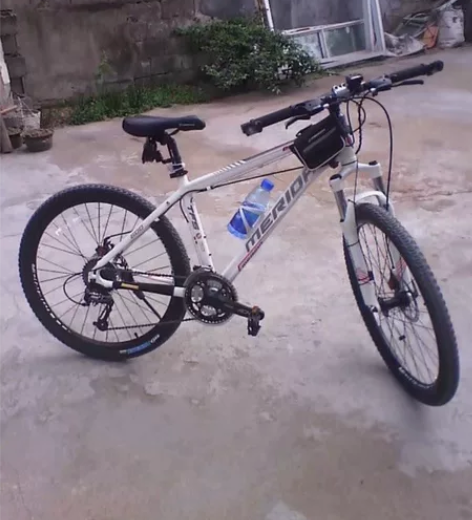 美利达公爵600山地车。铝合金车身，27速...