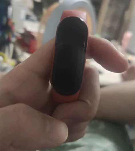 小米手环6，功能正常， 感兴趣的话点“我想...