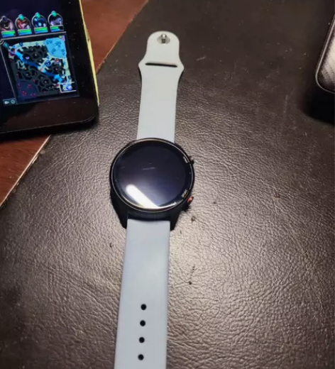 小米手表color运动版 699买的，随缘...