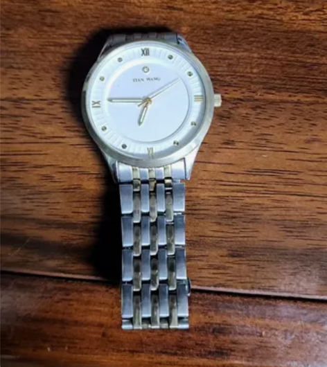 天王男士手表 二手不退不换,电池有电!明显...