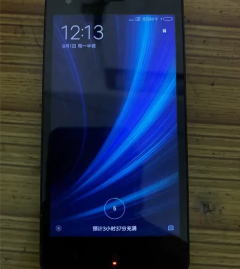 出闲置红米2A 感兴趣的话点“我想要”和我...