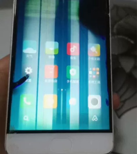 小米5s手机屏幕摔坏了，还能触摸，闲置物品...