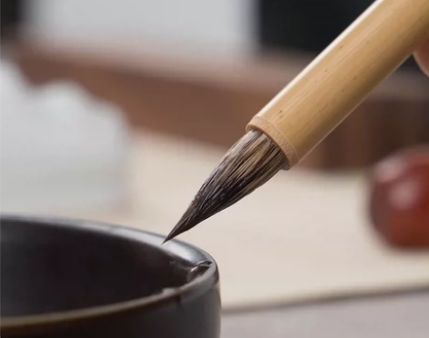 这是真正的纯紫毫毛笔，不添加任何尼龙，人造...