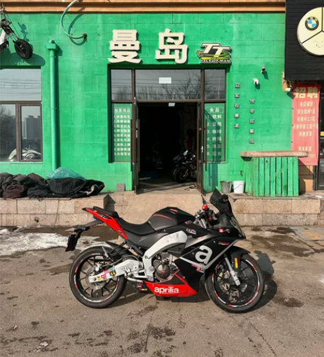 【曼岛机车】：阿普利亚GPR150 【上牌...