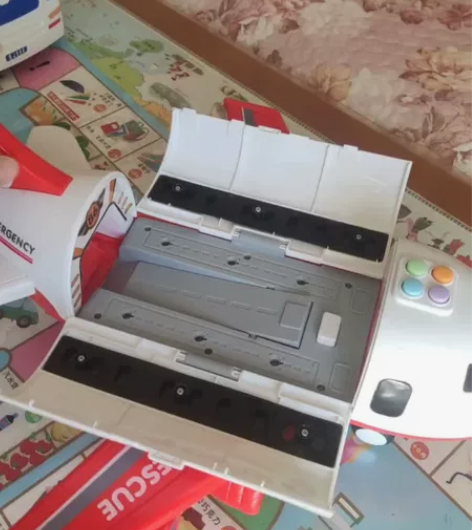 大飞机 带音效 可打开 吸力翅膀 赠送四辆...