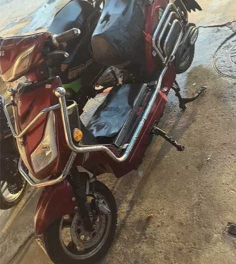 途锐600电动车一辆。带72 100的锂电...