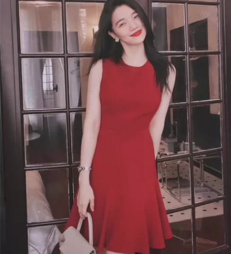 便宜出 法式红色修身连衣裙女新款夏荷叶边高...