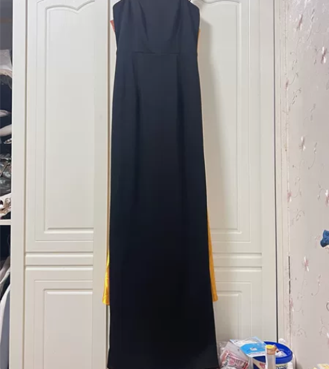 黑色吊带法式吊带设计感小众女秋季小个子修身...