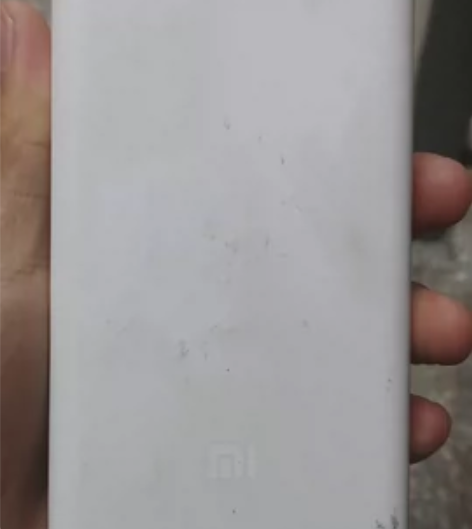 小米移动电源3 20000mah 成色自己...
