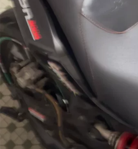 黄龙300 改件多多手续齐全可过户 也可协...