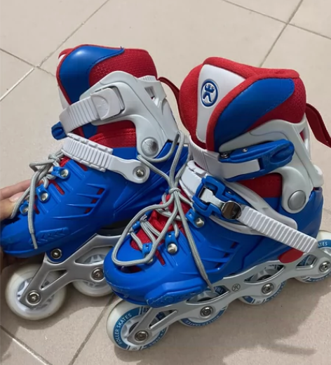 出一双S码数9成新斯威 轮滑鞋儿童溜冰鞋男...