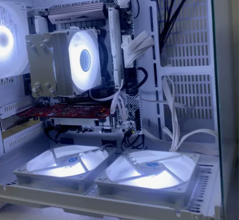 纯白2666v3高颜值性能主机 超高性价比...