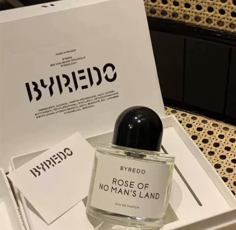 闲置转让百瑞德无人区玫瑰100ml 都是正...