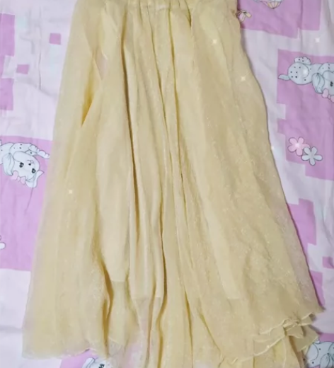 仙气飘飘半身裙 香槟色 很显气质，质量很好...