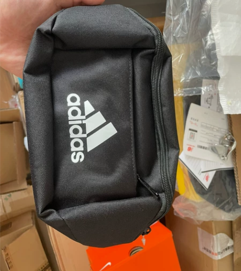 阿迪腰包 ed6876 全新无试用 非真假...