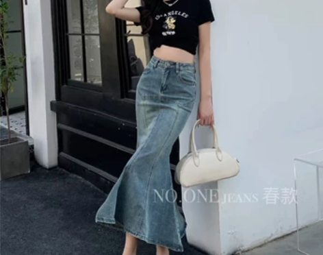 高腰显瘦牛仔半身裙女春季新款设计感时尚荷叶...