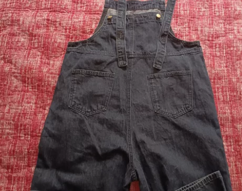 全新牛仔阔腿背带裤，双面可穿 非常特别的洋...
