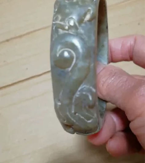 玉器玉雕玉手镯玉镯,啥材料不知道,老不老有...