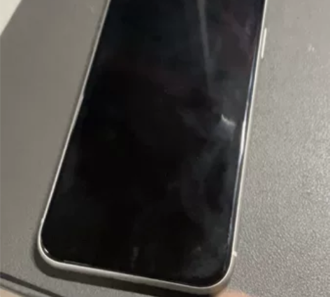 iPhone11 白色 128 换过屏幕 ...