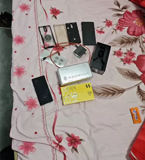 努比亚z7mini  功能正常 感兴趣的话...