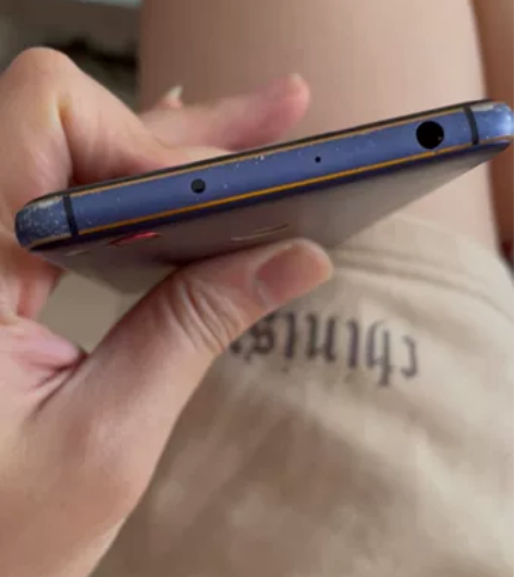 Nubia z11 蓝色 464 820处...