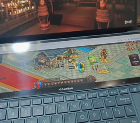 摸鱼游戏神器，华硕灵耀X双屏 处理器i71...