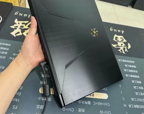 #机械革命 机械革命X10ti！17.3寸...