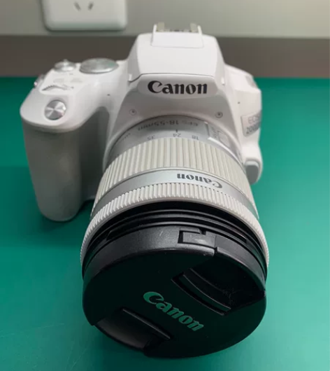 佳能EOS 200D2  +18-55机身...