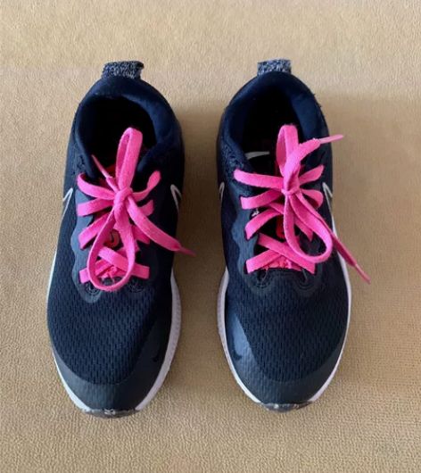 诚意转：Nike儿童运动鞋，购于专柜正品，...