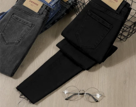 黑色加绒加厚牛仔裤女2024冬季新款高腰修...