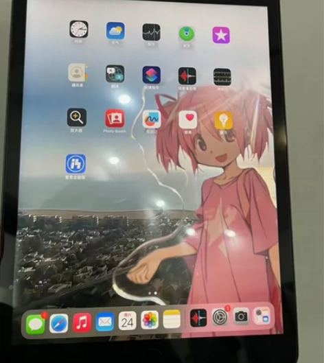 便宜出iPad7代2019款 128G内存...