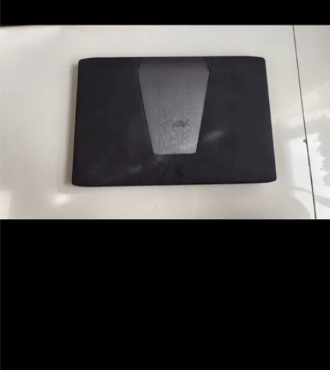 华硕笔记本飞行堡垒 感兴趣的话点“我想要”...