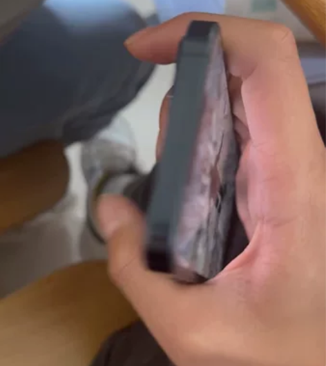 出台苹果13国行128 电池还有88 全原...