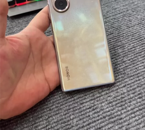 荣耀60，5G，8+256内存，全原95新...