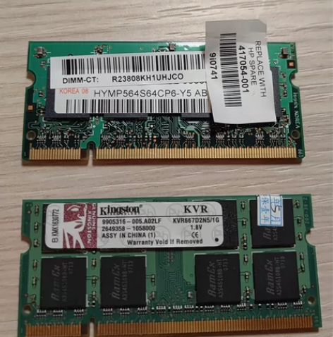 金士顿笔记本内存条1过GB,两条,二手物品...