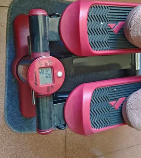 麦瑞克踏步机，买来没用几次，闲置出了，有喜...